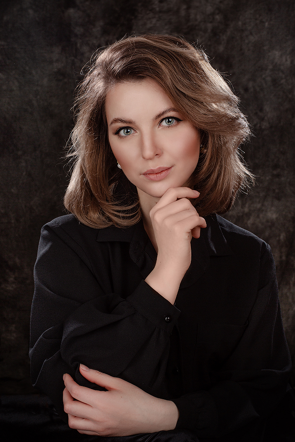 Актриса театра Комедия